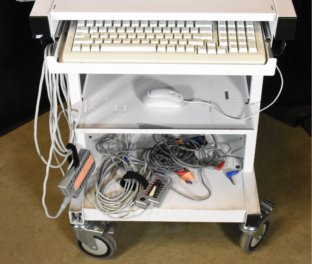 CAREFUSION VIASYS NICOLET ENDEAVOR CR IOM INTRAOPERATIVE MONITOR SYSTEM LOADED