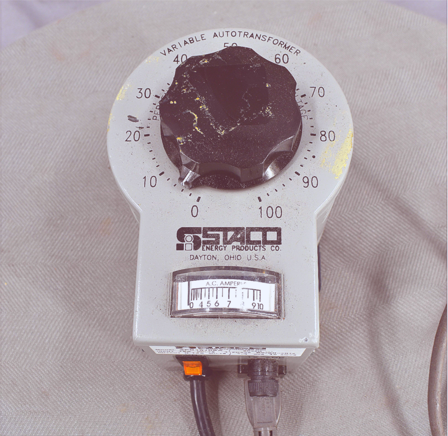 STACO 3PN1010BA VARIABLE TRANSFORMER 10A ANALOG DISPLAY 90DAY-WARRANTY FREE SHIP