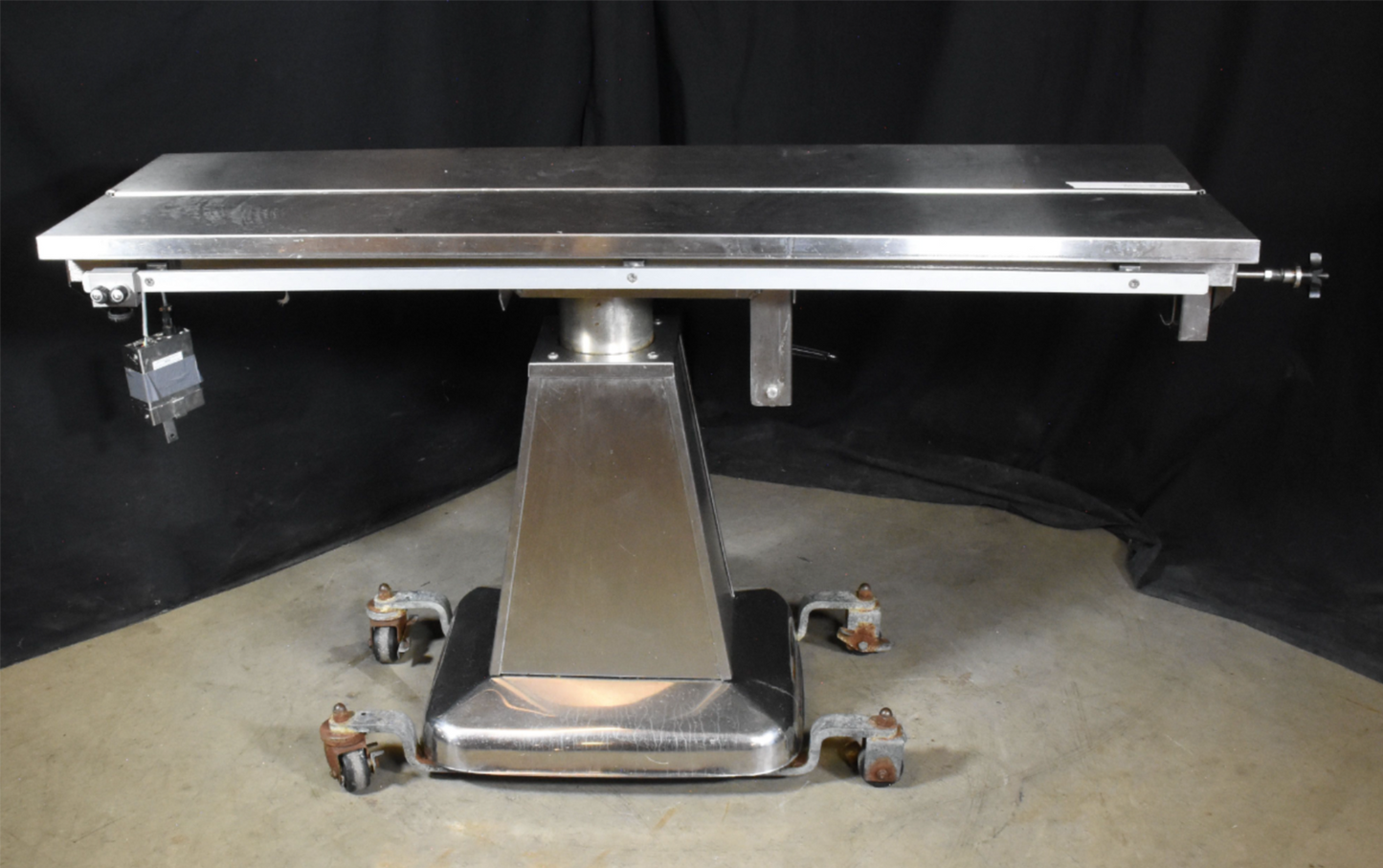 WARRANTY SHOR-LINE VTOP ELECT HEATED TOP HYDRAULIC TILT VETERINARY SURGERY TABLE
