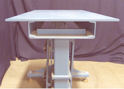 GENERAL ELECTRIC WELDING SHOP TOOL WELD TABLE 46" W x 36" D x 42".5' H FREE SHIP