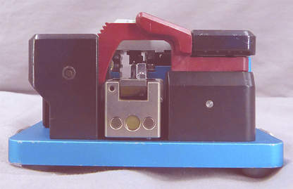 100% 90-DAY-WARRANTY FURUKAWA FITEL S323 HIGH PRECISION FIBER OPTICAL CLEAVER