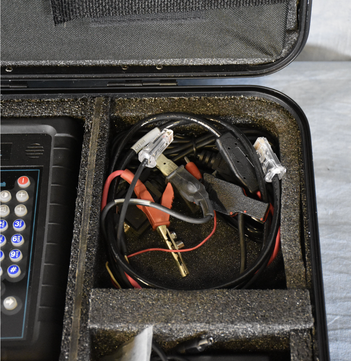 CONSULTRONICS EXFO CableSHARK P3 NETWORK VF/DSL CABLE QUALIFIER 90-DAY-WARRANTY