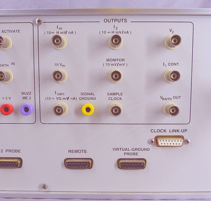 AXON INSTRUMENTS AXOCLAMP-2A ELECTRODE VOLT CLAMP & ORIGINAL MANUAL 90DAYWARRANT