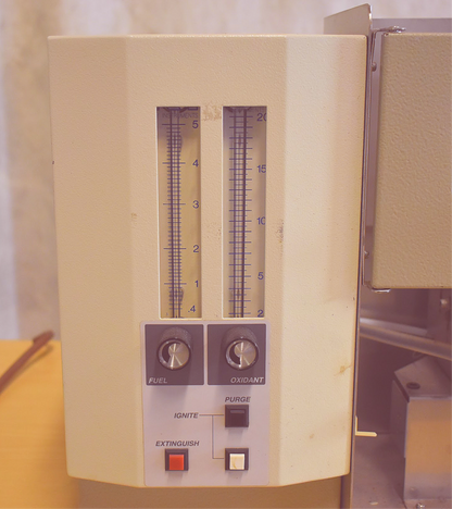 SHIMADZU DOUBLE BEAM AA-6200 ATOMIC ABSORPTION SPECTROPHOTOMETER 90 DAY WARRANTY