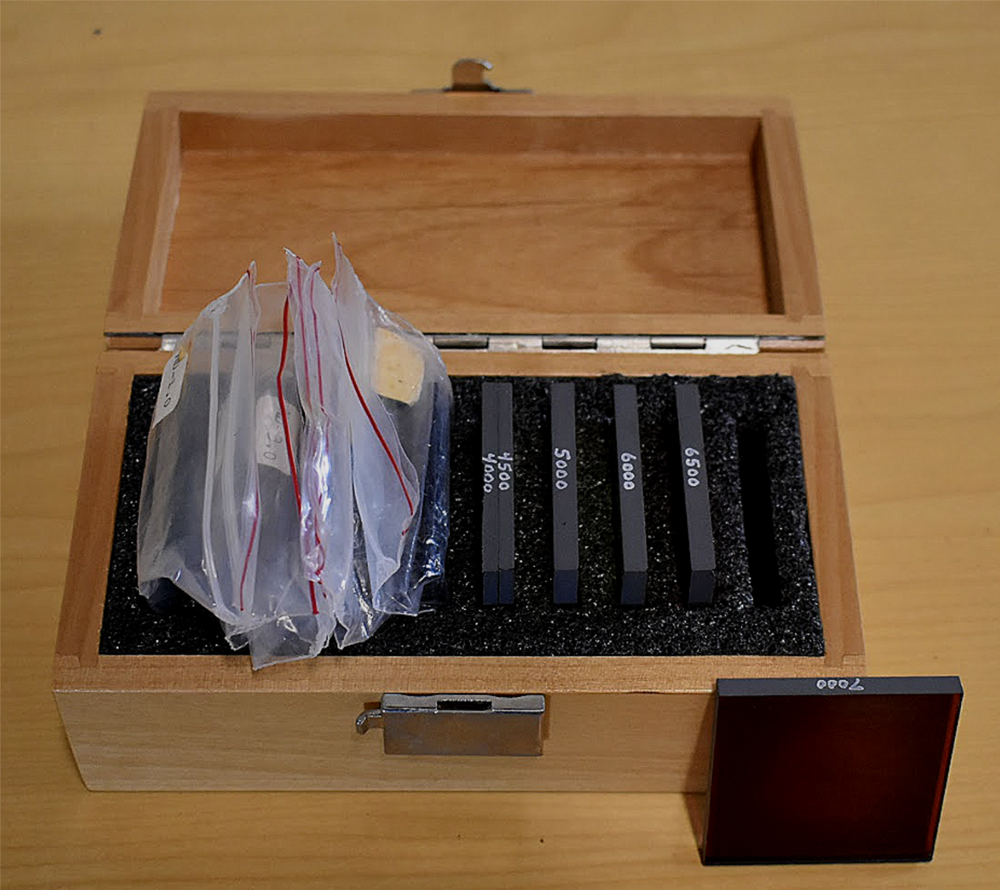 SET -Labsphere Uniform Source Sphere Integrating Sphere