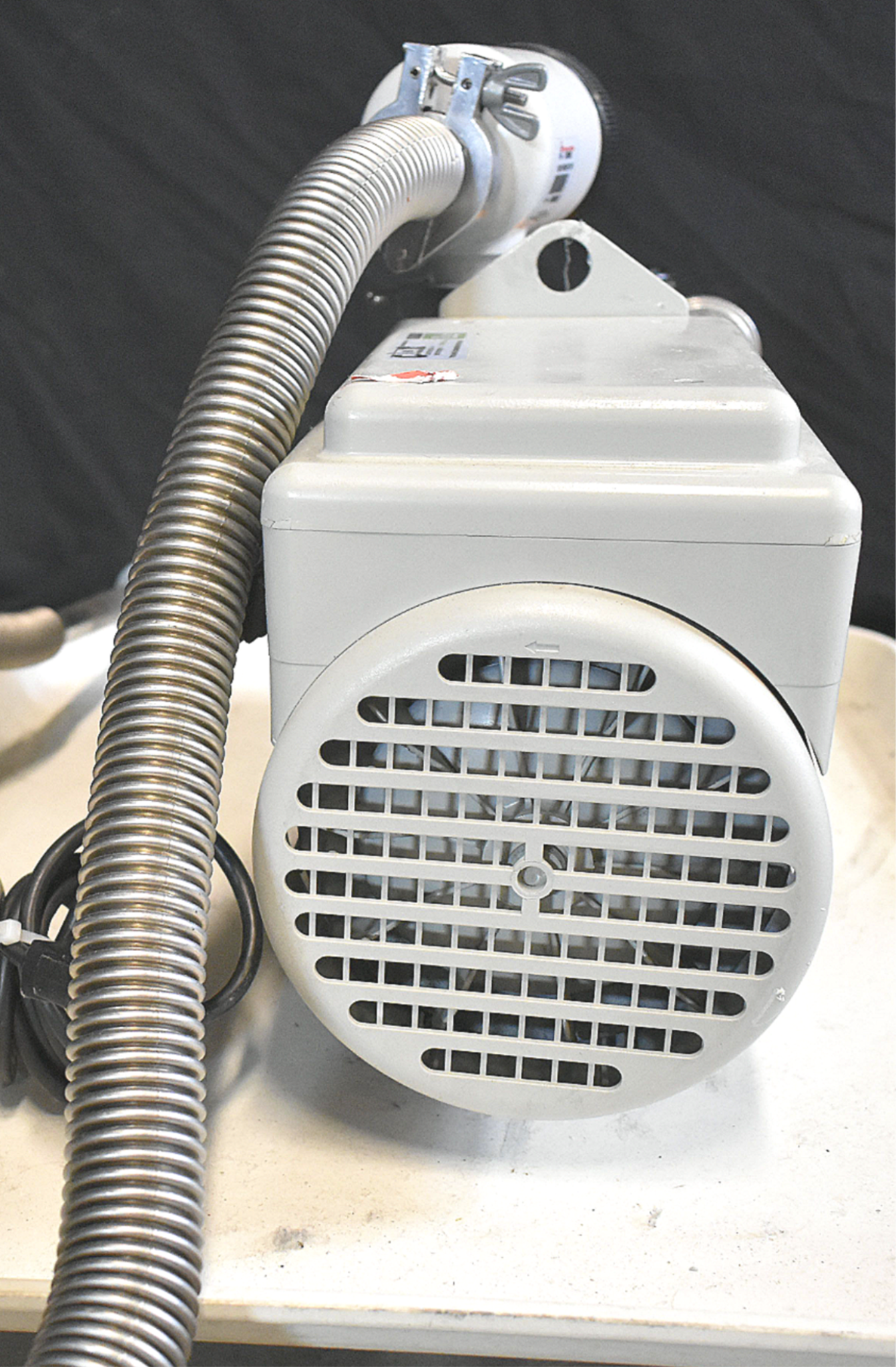 100% EDWARDS RV8 VACUUM PUMP with FL20K FORELINE TRAP 90-DAYWARRANTY WATCH VIDEO