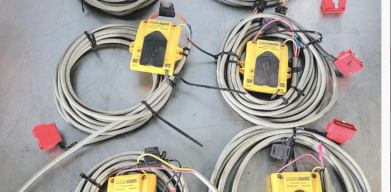 Lot of 6 HAVIS CG-X CHARGEGUARD 12Volt Vehicle Circuit Protector/timer SmartCord