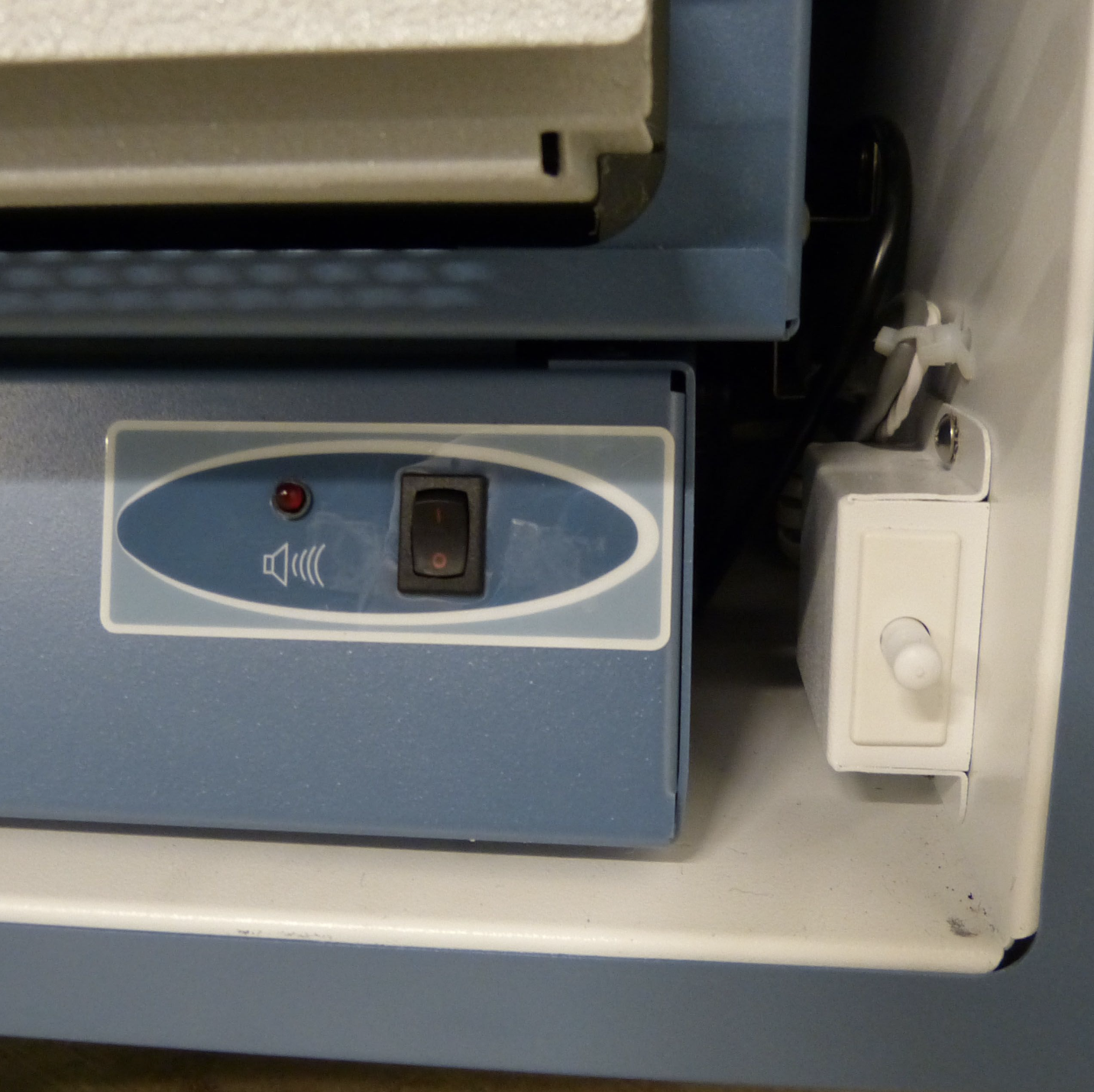 BRANDNEW HELMER PLATELET INCUBATOR PC1200i 20° to 35°C 90DAYWARRANTY WATCH-VIDEO