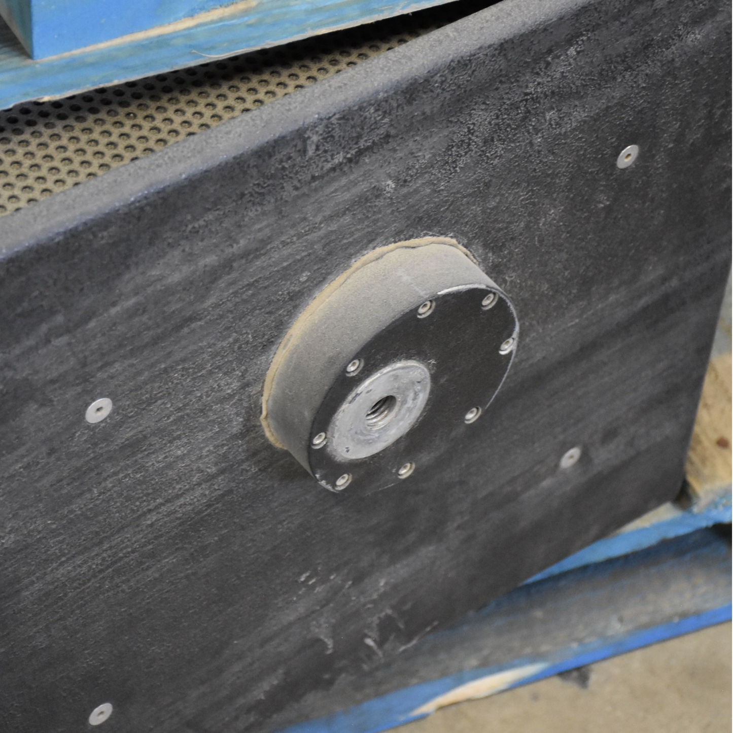 Pair of "BIG HOUSE" MEYER SOUND SB-3F LOUDSPEAKERS FREE SHIP