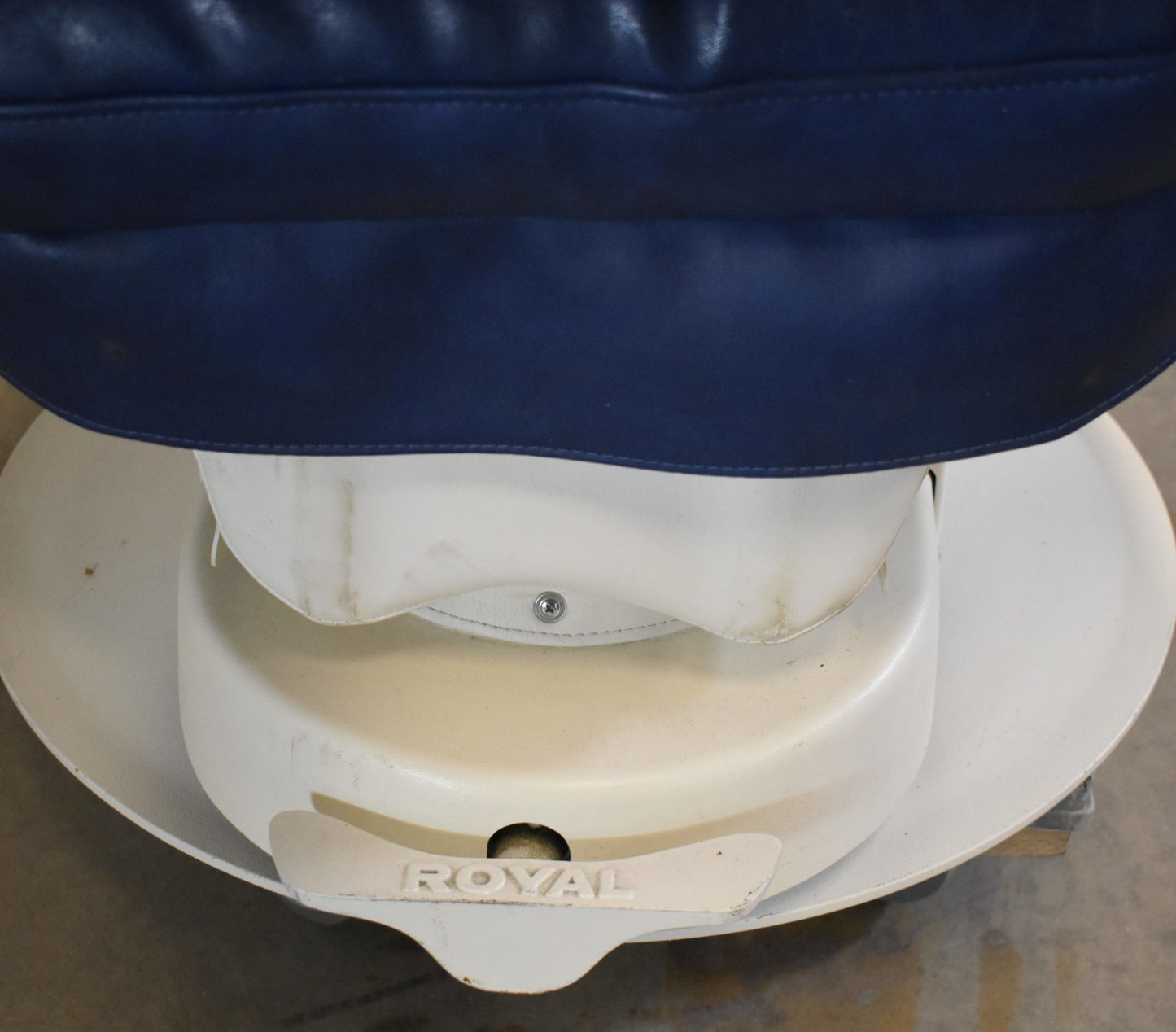 ROYAL 17 POWER HI-LO PROCEDURE EXAM CHAIR 90-DAY-WARRANTY WATCH-VIDEO FREE-SHIP