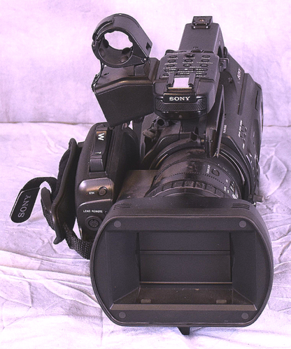 SONY PXW-X200 DIGITAL VIDEO CAMCORDER REMOTE CAMRADE CASE TILTA KIT WATCH VIDEO