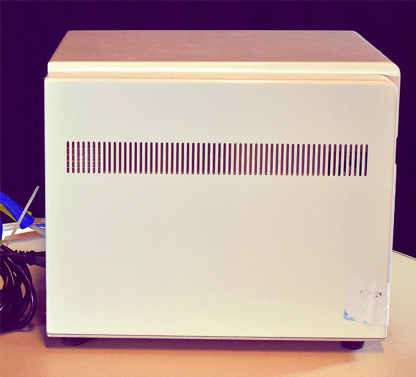 BECKMAN COULTER CYTOFLEX A00-1-1102 FLOW CYTOMETER "NO DONGLE" FREE SOFTWARE