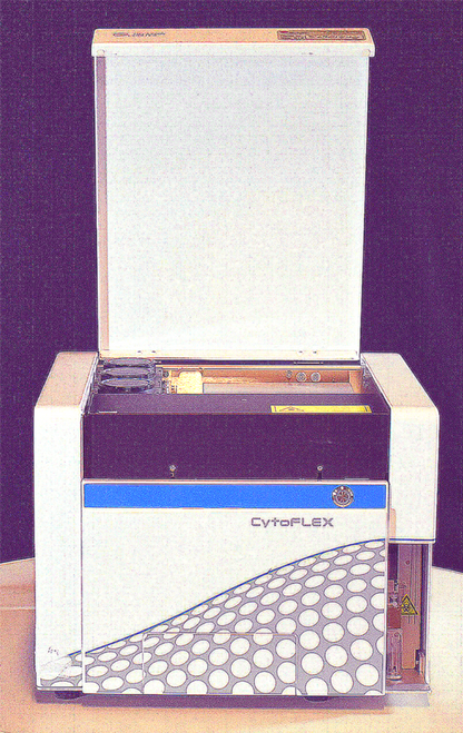 BECKMAN COULTER CYTOFLEX FLOW CYTOMETER "NO DONGLE" *FREE SOFTWARE* WATCH VIDEO!