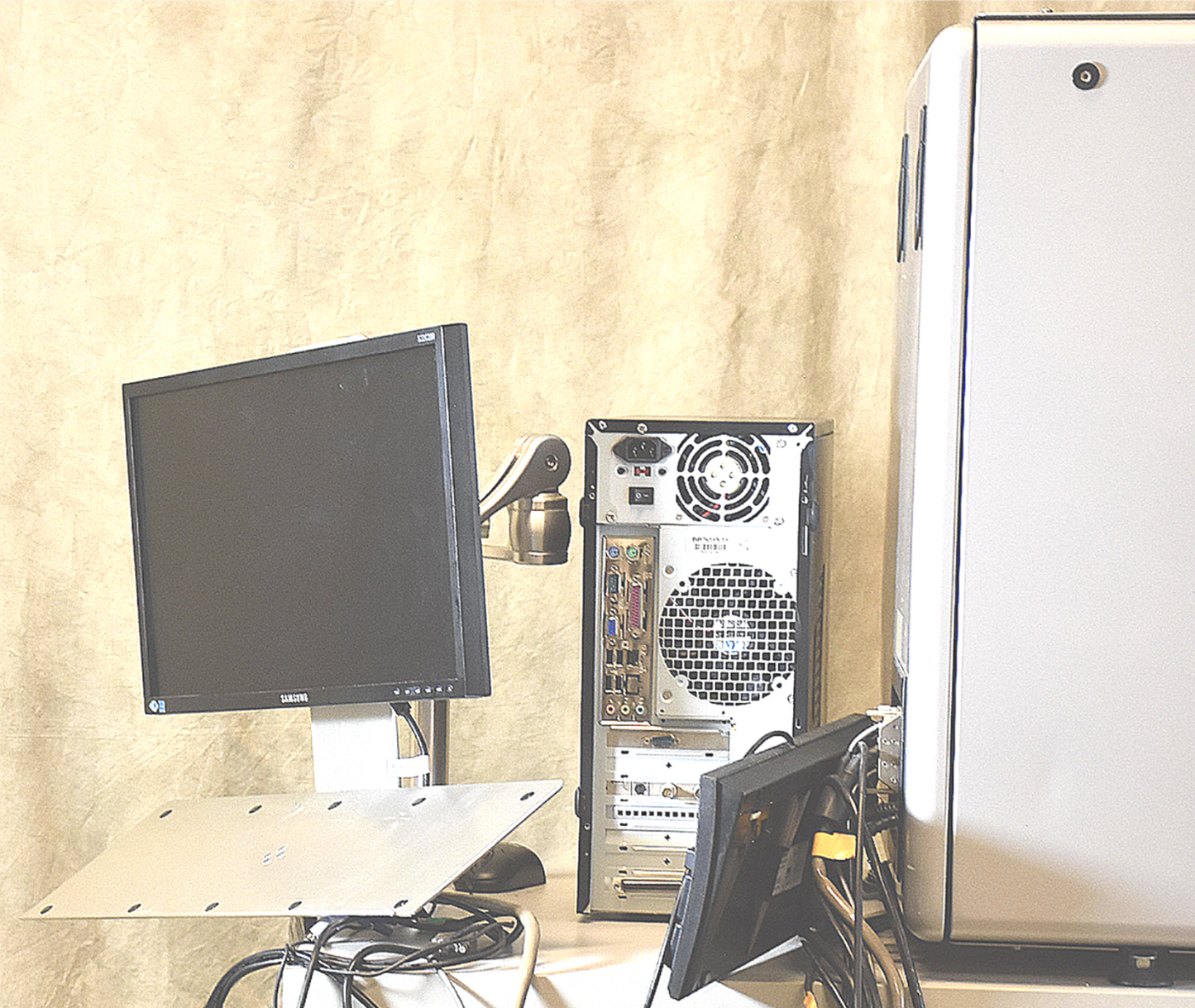 90DAYWARRANTY MOLECULAR DEVICES QPIX2 COLONY PICKING SYSTEM FREE-SHIP