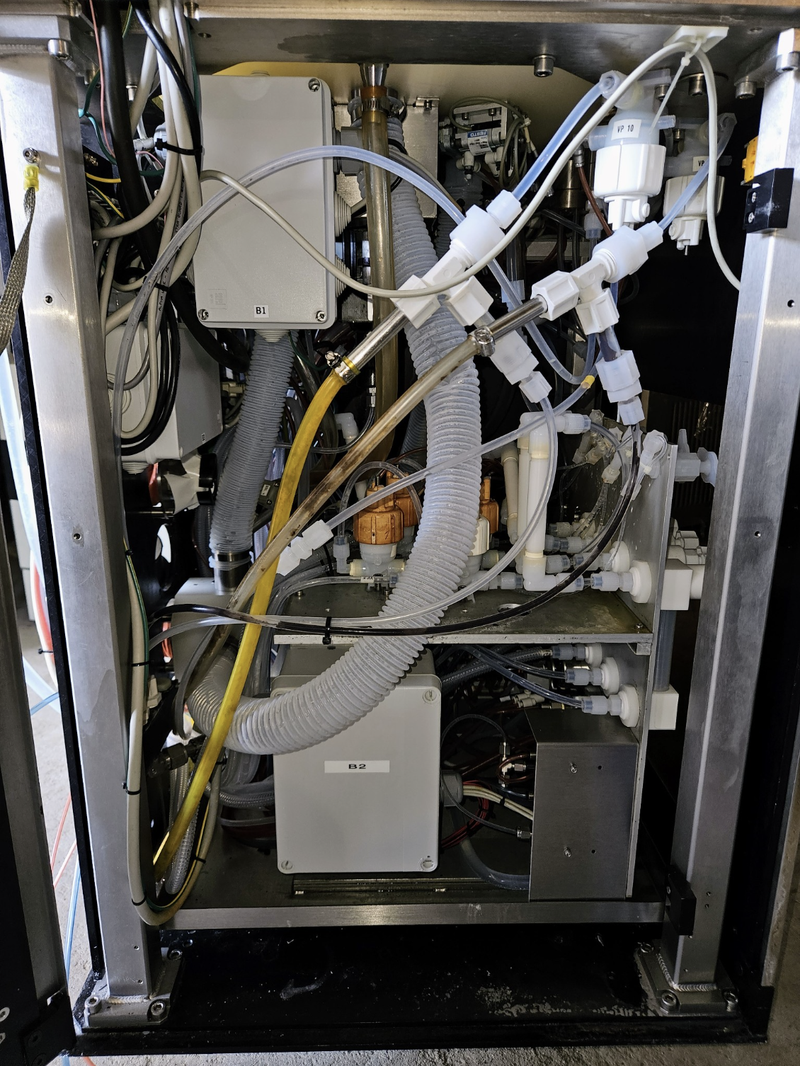 KARL SUSS GENMARK ACS 200 NANOFABRI CLUSTER RC-8 GYRSET GENCOBOT