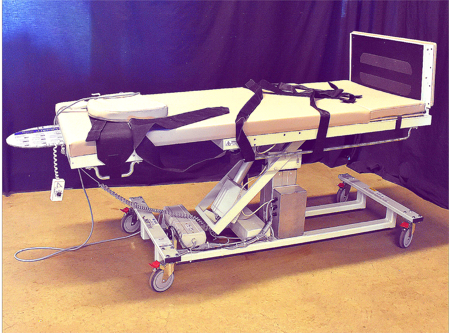 BRANDNEW MPI RR HUT HEADUP TILT POWER BED TABLE SYNCOP ECHOCARDIOGRAM WATCHVIDEO