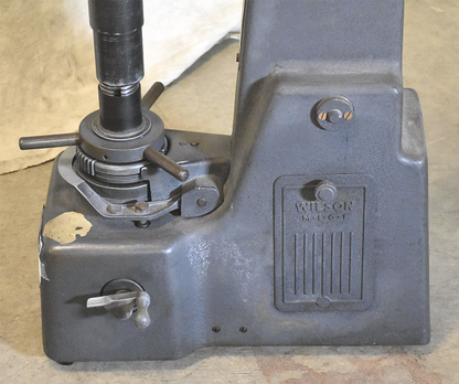 WILSON ROCKWELL 4JR ROCKWELL HARDNESS TESTER with SET OF FIVE WEIGHTS