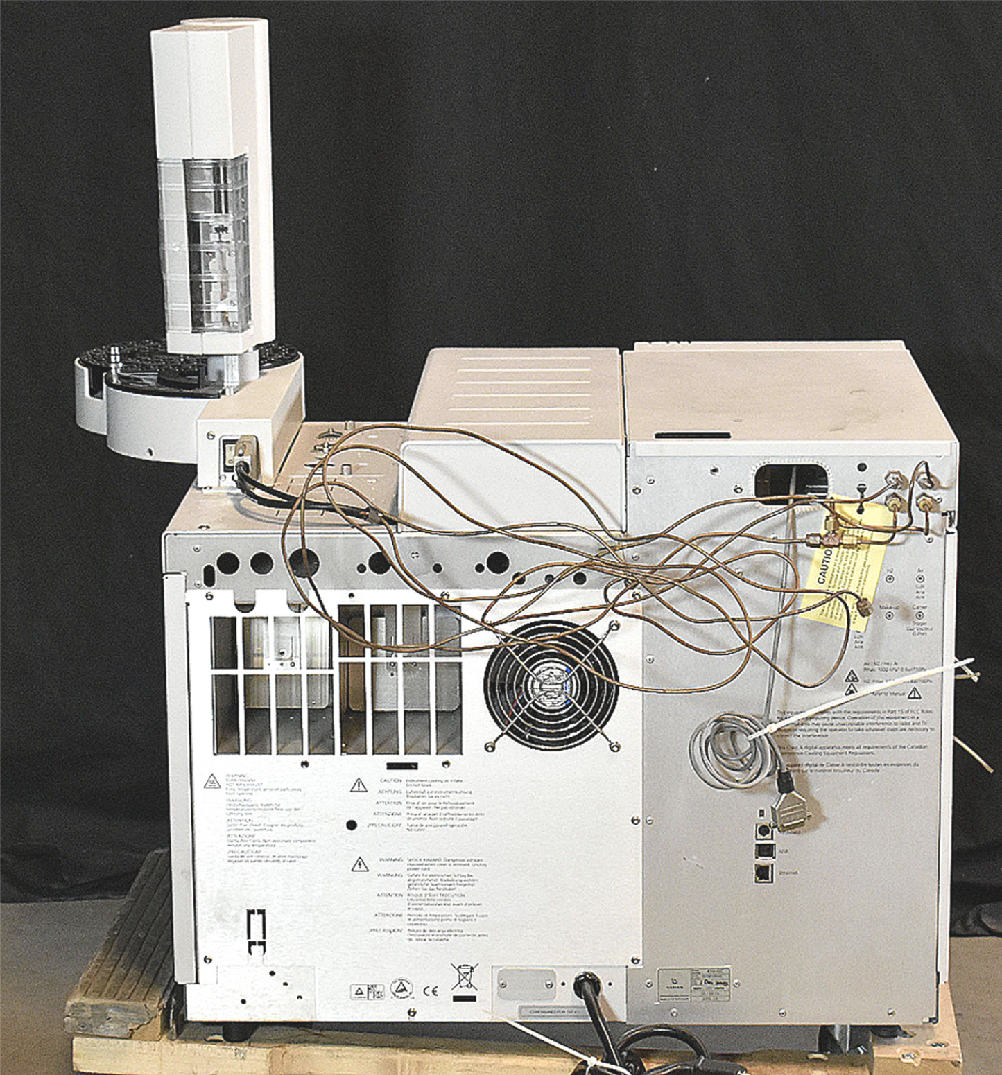 VARIAN 450-GC CHROMATOGRAPH MASS SPECTROMETER & ULVAC VACUUM PUMP WATCH VIDEO