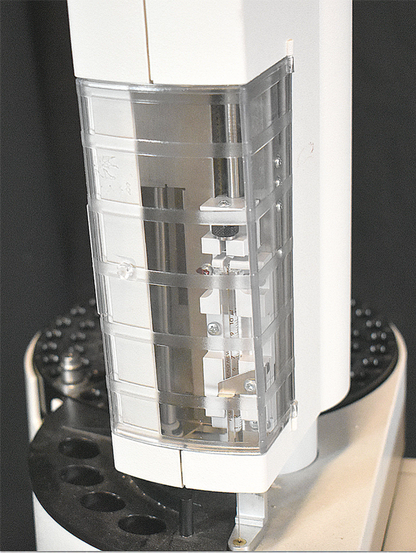 VARIAN 450-GC CHROMATOGRAPH MASS SPECTROMETER & ULVAC VACUUM PUMP WATCH VIDEO