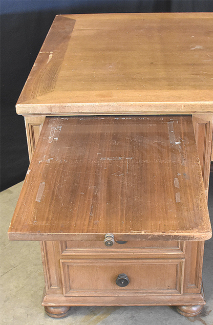 VINTAGE STOW DAVIS UofM LAW SCHOOL DESK 66"x 36"x 30" Inch 8 DRAWERS FREE SHIP