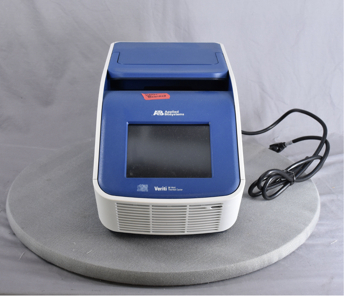 AS IS APPLIED BIOSYSTEMS VERITI PCR/THERMAL CYCLER 96 WELL POWERS ON FREE SHIP