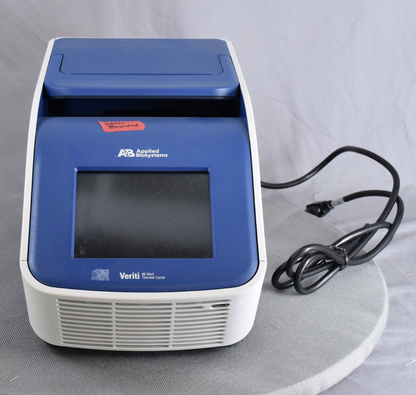 AS IS APPLIED BIOSYSTEMS VERITI PCR/THERMAL CYCLER 96 WELL POWERS ON FREE SHIP