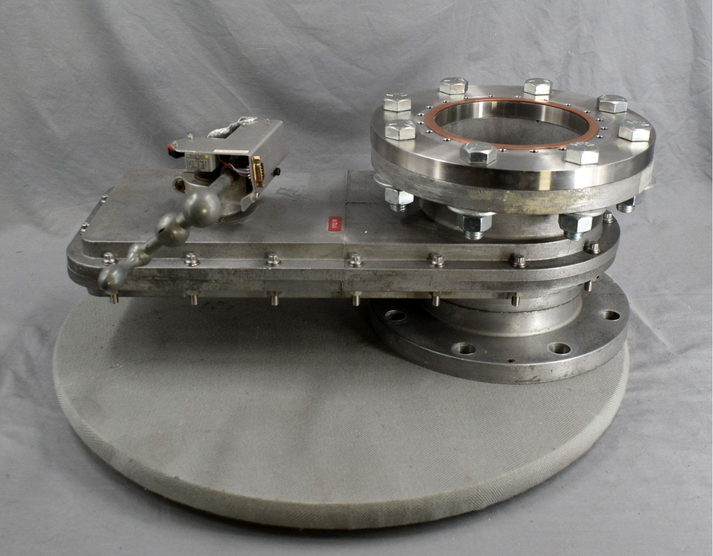 VACUUM RESEARCH CORP 3" MANUAL PNEUMATIC GATE VALVE FREE SHIP