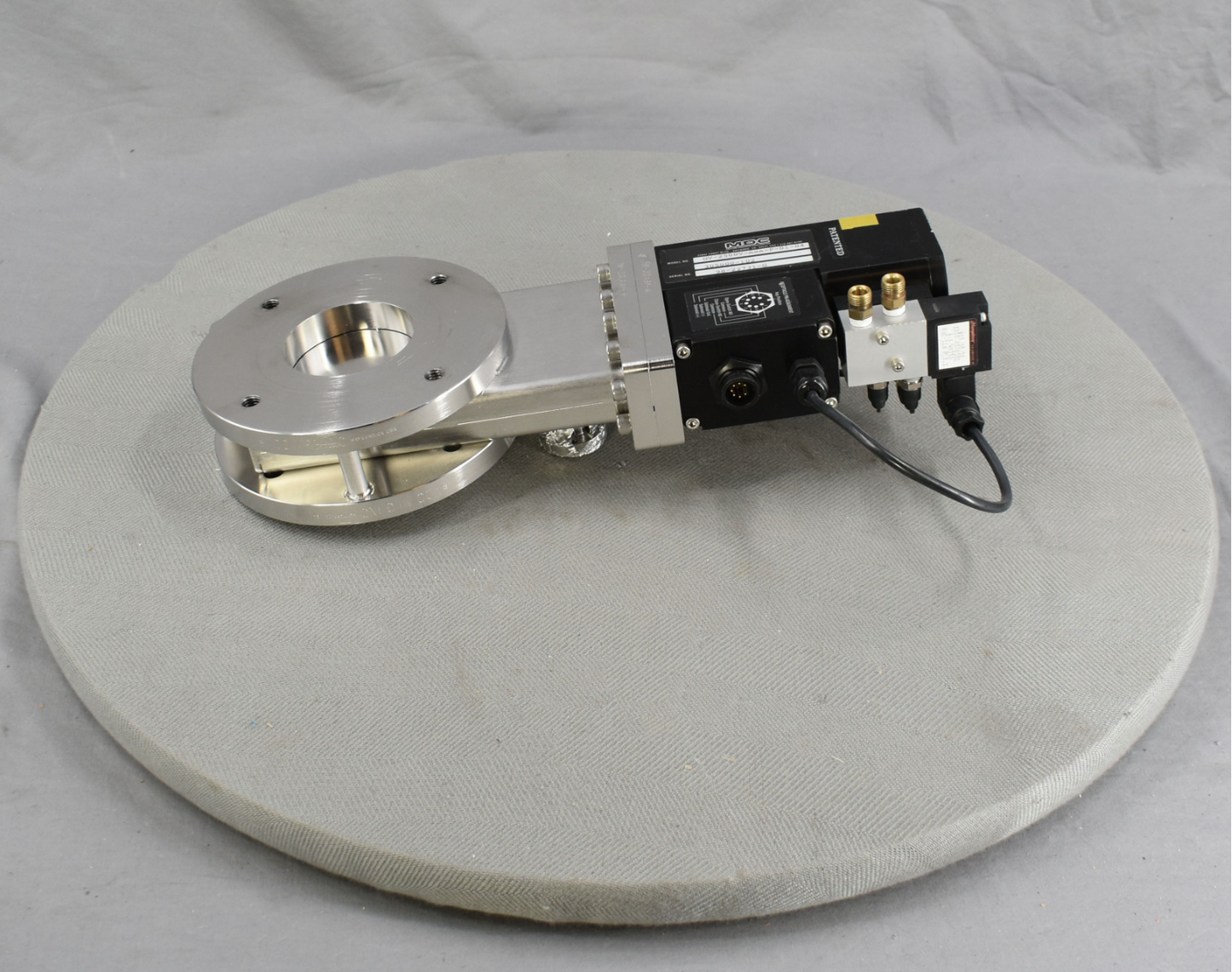 MDC GV-2500V-ASA-P-01-04 HIGH VACUUM ELECTRO PNEUMATIC GATE VALVE FREE SHIP