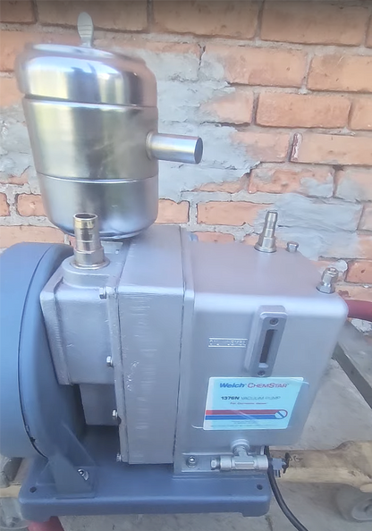 WELCH CHEMSTAR 1376N CHEMICHAL RESISTANT VACUUM PUMP 10.6cfm WATCHVIDEO FREESHIP