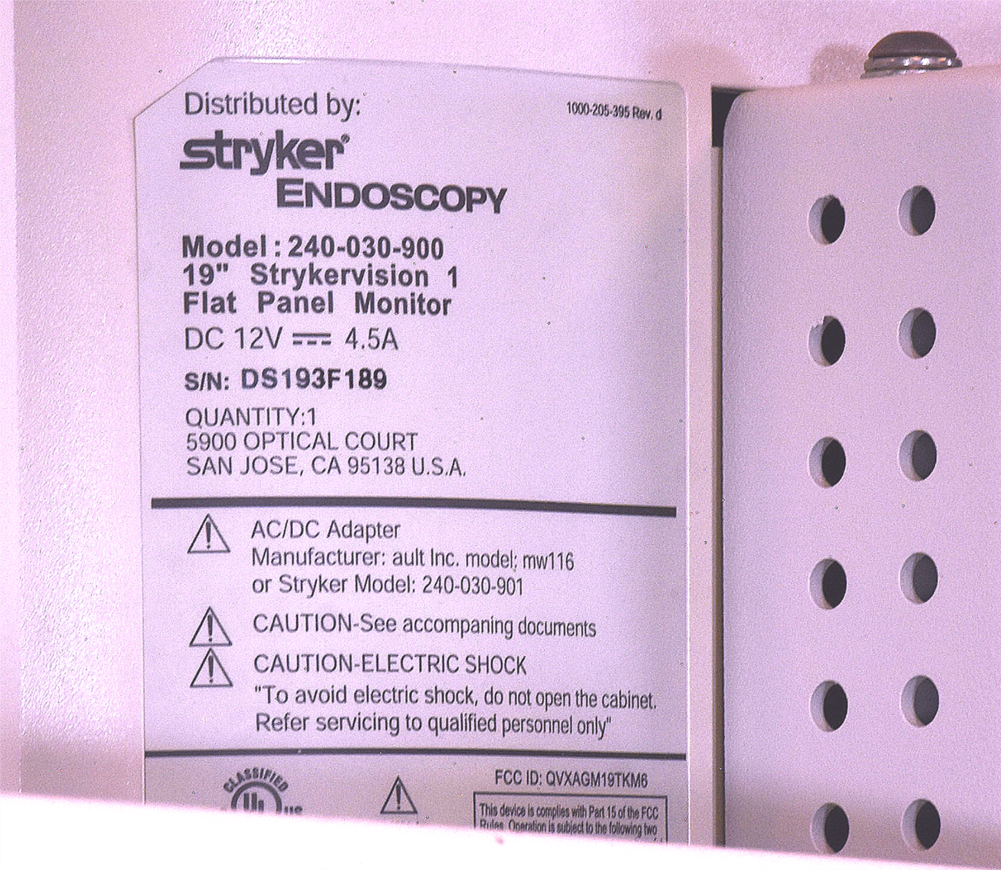 STRYKER SURGICAL NAVIGATION SYSTEM 6000-200 & SENSOR BAR & MONITOR but no CPU