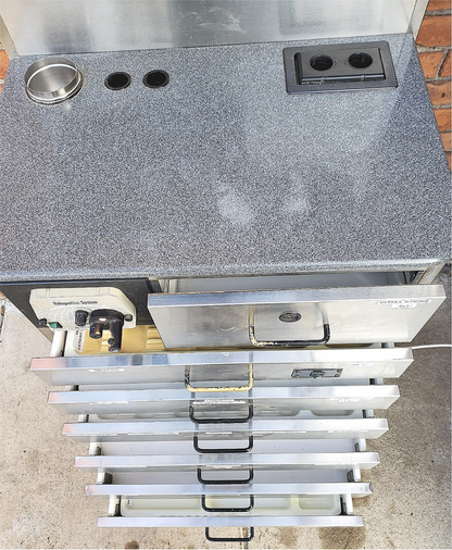 WARRANTY SMR MAXI ENT MEDICAL TREATMENT CABINET & 2GAST VACUUM PUMPS WATCH-VIDEO