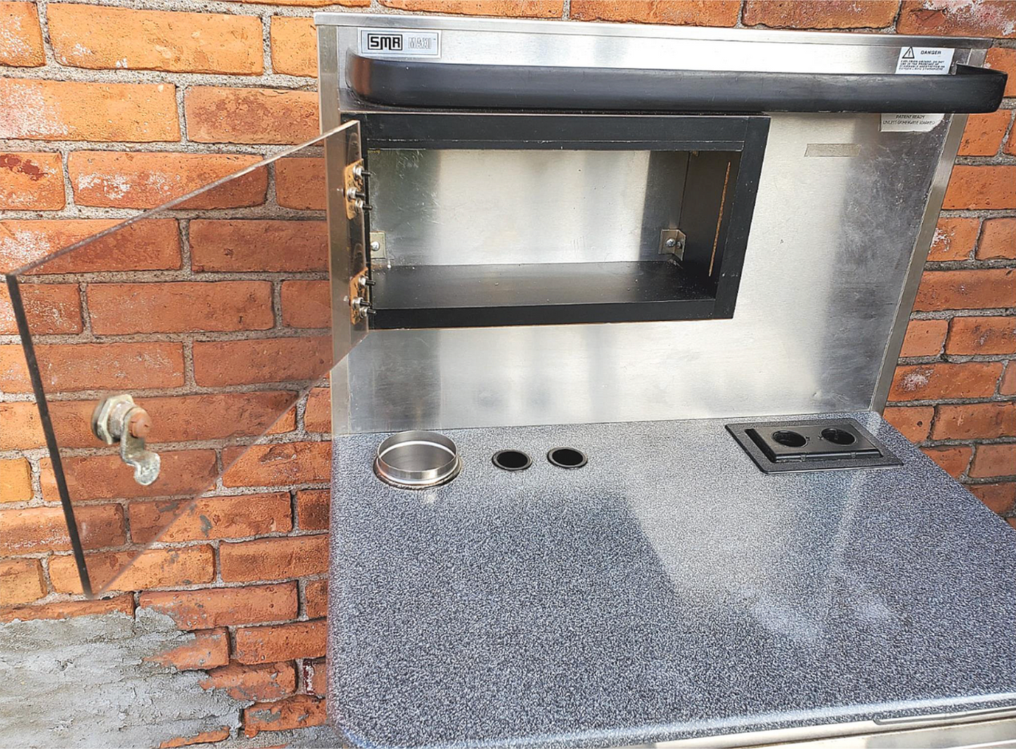 90DAYWARRANTY SMR MAXI ENT MEDICAL TREATMENT CABINET 2GAST VACUUM PUMPS FREESHIP