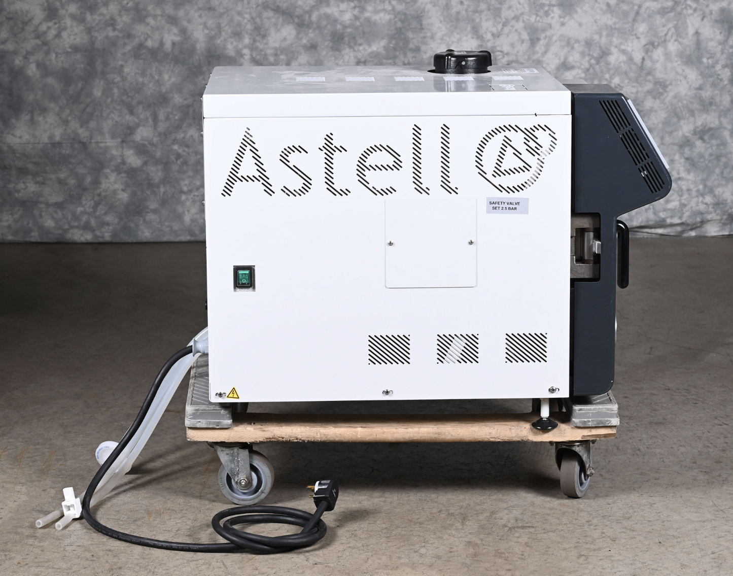 Astell UMB220C7017478 Benchtop Autoclave for Parts/Repair  FREESHIP