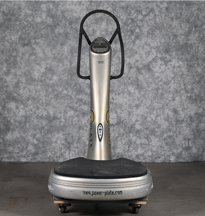 90DAYWARRANTY POWER PLATE® NEXT GENERATION VIBRATION EXERCISE MACHINE WATCHVIDEO