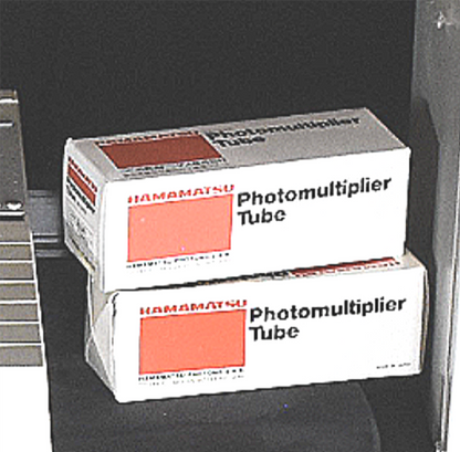 2 SHIMADZU GC-17A Gas Chromatograph 1 AOC-20i Autosampler & Injector