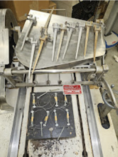 WORKING AS IN WATCHED VIDEO RHODES KOOK-E-KING 13 DIES COOKIE DEPOSITER FREESHIP