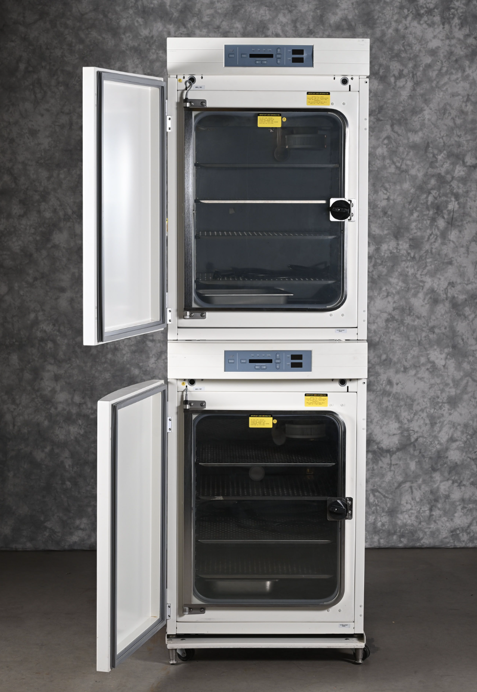 REFURBISHED FORMA II CO2 Water Jacketed Double Stack Mod 3110 INCUBATOR FREESHIP