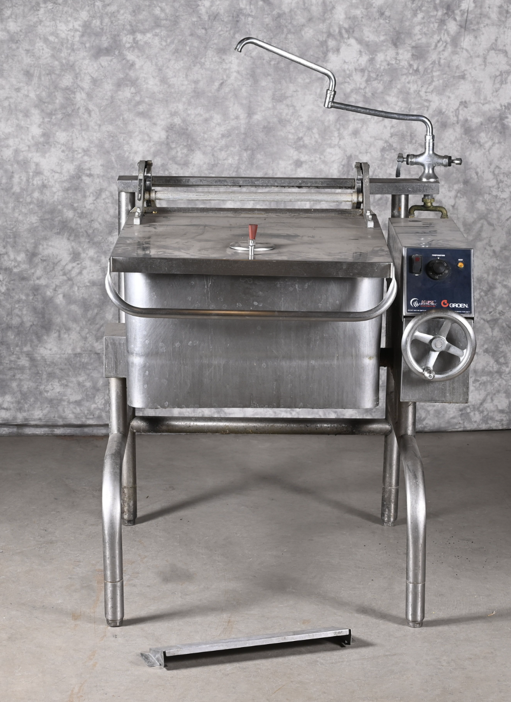 WARRANTY GROEN BPM-303 ECLIPSE 30GALLON BRAISING PAN SKILLET 3PHASE480VOLTELECTR