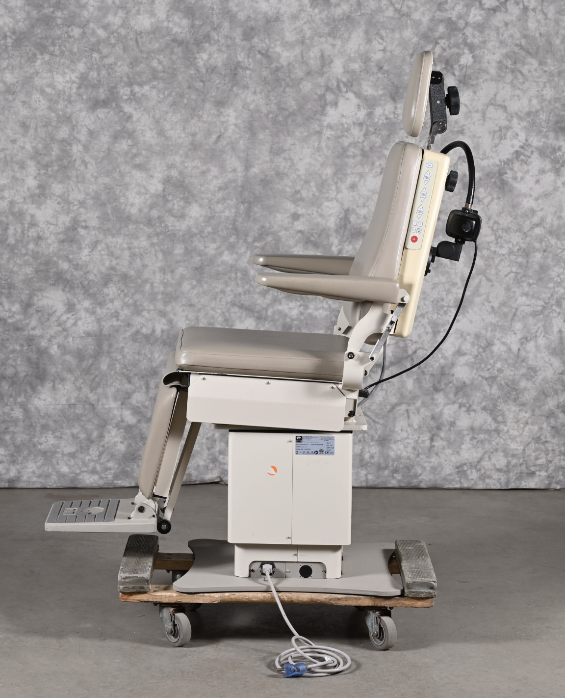 120-DAY-WARRANTY MTI® 424-115 PROCEDURE POWER CHAIR FREE SHIP