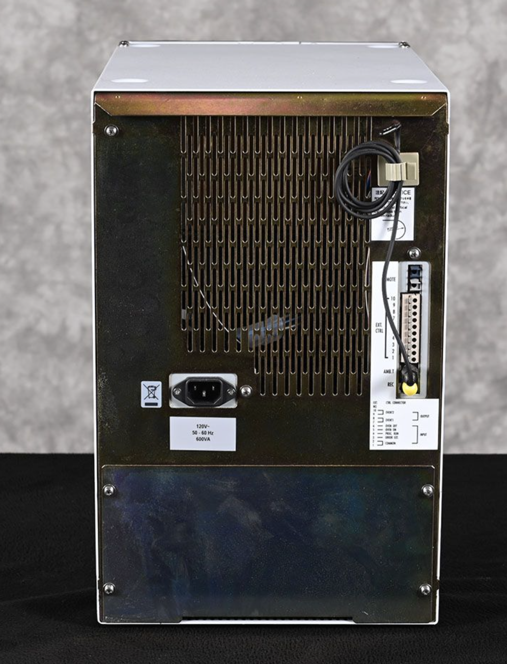 SERIAL L20204561018 Steve Shimadzu CTO-20A Prominence Column Oven