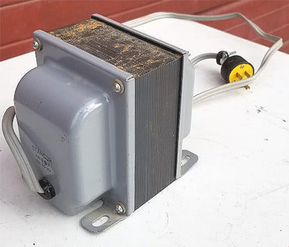 STANCOR GSD1500 STEP-DOWN 230 to 115VAC TRANSFORMER 1500VA FLANGE MOUNT FREESHIP