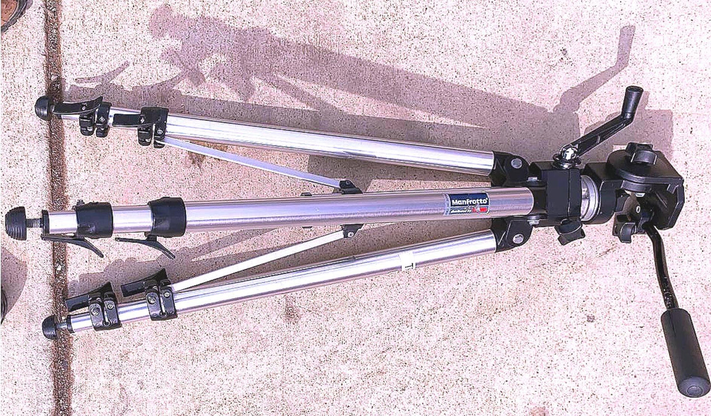 BOGEN MANFROTTO 3126 CINE VIDEO FLUID HEAD 3063 TRIPOD CASE WATCH VIDEO FREESHIP