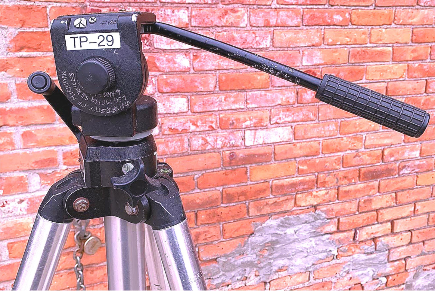 BOGEN MANFROTTO 3126 CINE VIDEO FLUID HEAD 3033 TRIPOD CASE WATCH VIDEO FREESHIP