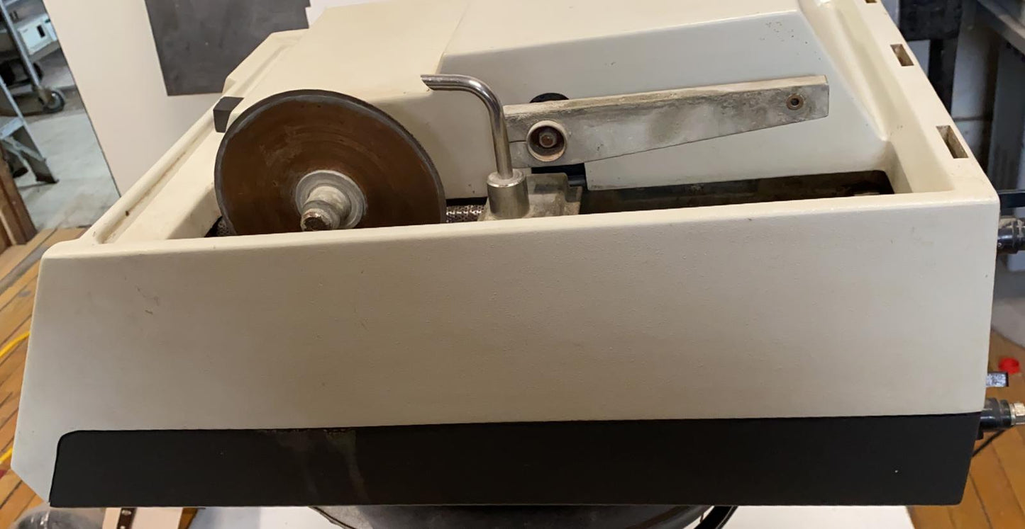 BUEHLER ISOMET PLUS THIN SECTIONING SAW CAT 11-2280-160 WATCH VIDEO FREE SHIP