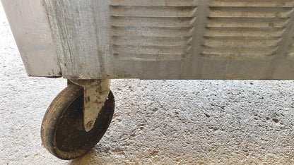 BEVERAGE-AIR 2 DOOR BKV SP60-16C SANDWICH PIZZA PREP TABLE FREE SHIP WATCH VIDEO