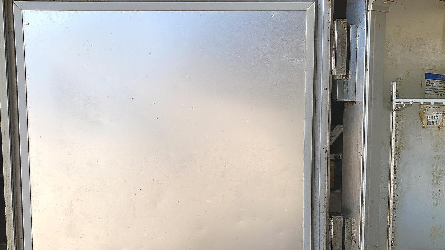 BEVERAGE-AIR 2 DOOR BKV SP60-16C SANDWICH PIZZA PREP TABLE FREE SHIP WATCH VIDEO