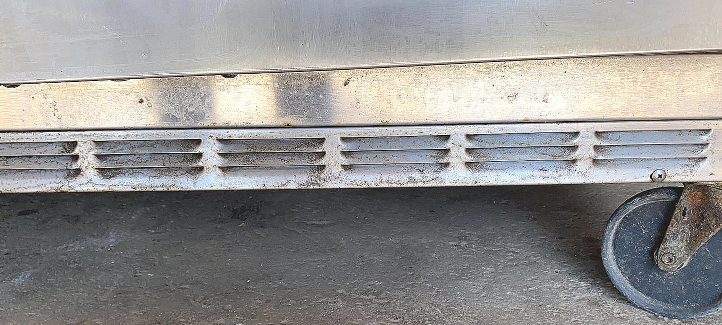 BEVERAGE-AIR 2 DOOR BKV SP60-16C SANDWICH PIZZA PREP TABLE FREE SHIP WATCH VIDEO