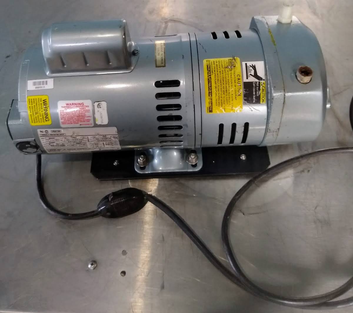 GAST 103-1010-G583X ROTARY VANE SEPTIC AIR VACUUM PUMP EMERSON MOTOR FREE SHIP
