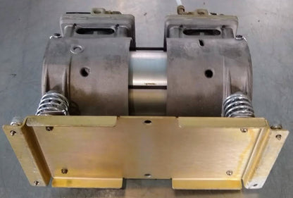 THOMAS 669420C-S PISTON AIR COMPRESSOR VACUUM PUMP