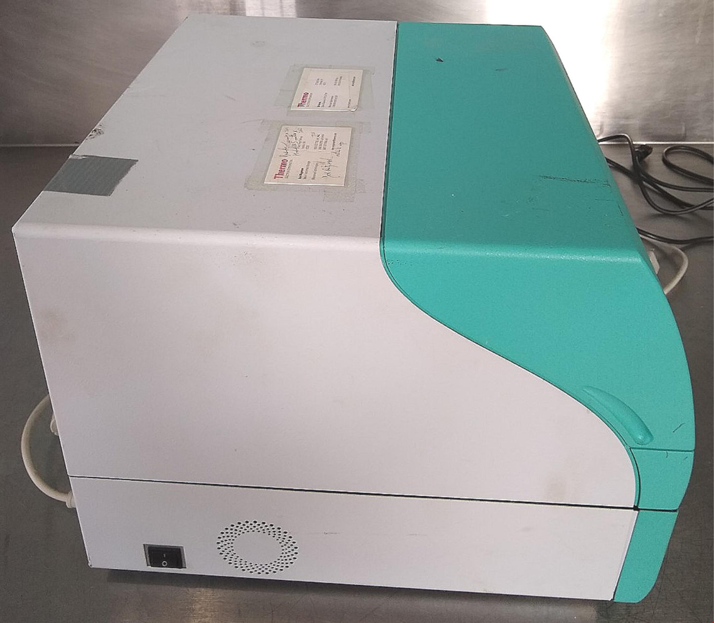 THERMO LAB 374 FLUOROSCAN MICROPLATE FLUOROMETER 100% GUARANTEED WORKIN FREESHIP